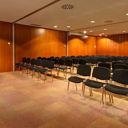 Acevi Villarroel 4* Βαρκελώνη